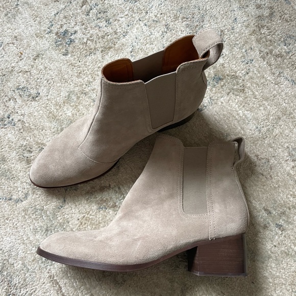 Rag & Bone Tan Water Suede Ankle Chelsea Boots - Picture 2 of 10